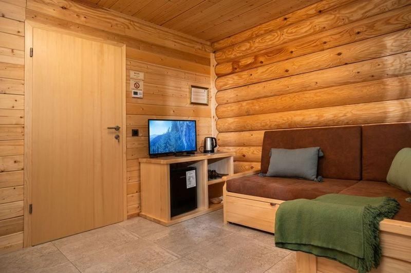 Pristava Lepena Village Eksteriør billede